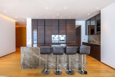 4 bedrooms Apartment in Dubai, UAE No. 149701 12