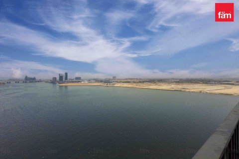 Apartment de 2 dormitorios en Dubai, UAE No. 102698 1