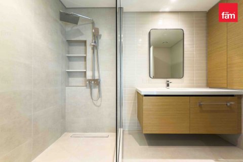 Apartment de 2 dormitorios en Dubai, UAE No. 102698 8