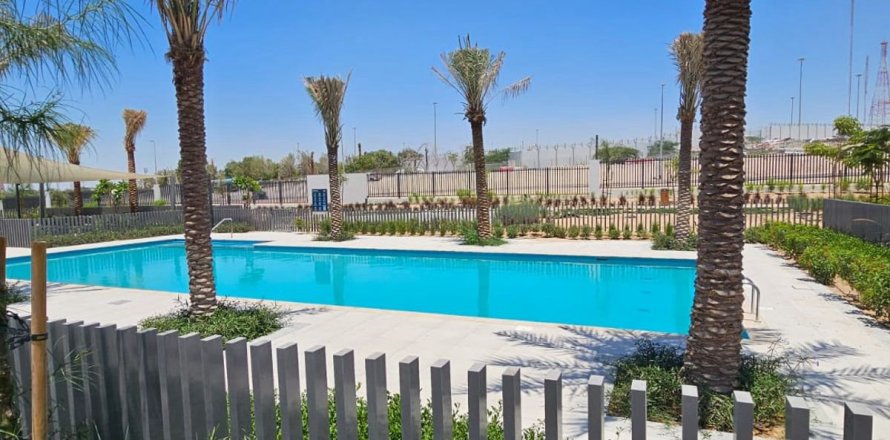 3 bedrooms Townhouse in Jebel Ali, UAE No. 168043