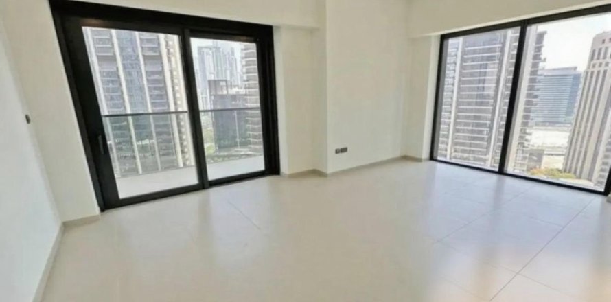 Appartement de 2 chambres à Dubai, UAE No. 168045