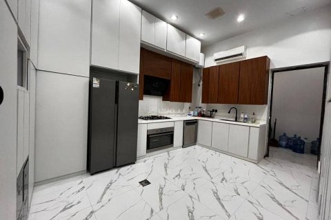 Villa de 6 dormitorios en Riyadh, Saudi Arabia No. 99493 18