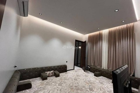 Villa de 6 dormitorios en Riyadh, Saudi Arabia No. 99493 10