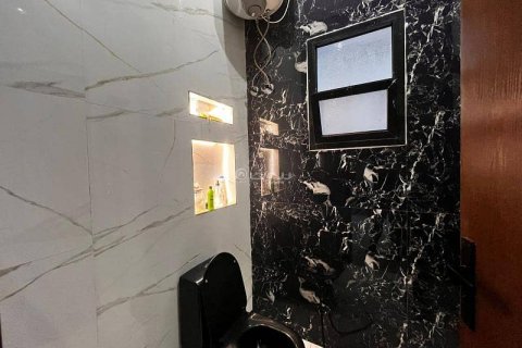 Villa de 6 dormitorios en Riyadh, Saudi Arabia No. 99493 8