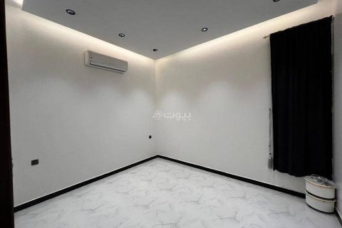 Villa de 6 dormitorios en Riyadh, Saudi Arabia No. 99493 21