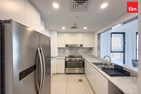 Appartement de 2 chambres à Dubai, UAE No. 104032 7
