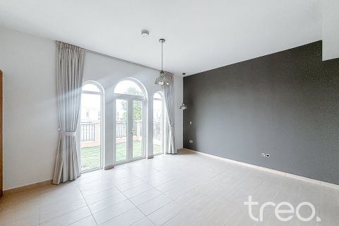 4 bedrooms Villa in Legacy, UAE No. 199040 14