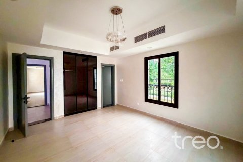 5 bedrooms Villa in Hacienda, UAE No. 199038 16