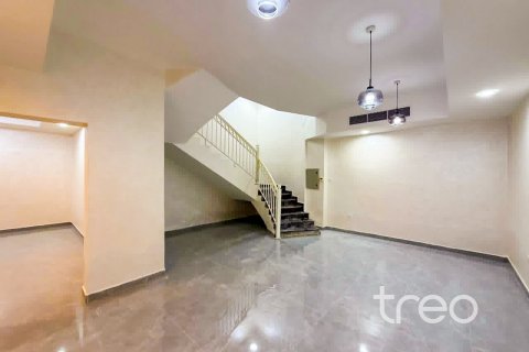 5 bedrooms Villa in Hacienda, UAE No. 199038 18