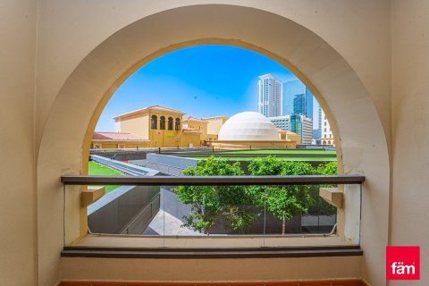 Appartement de 3 chambres à Dubai, UAE No. 144403