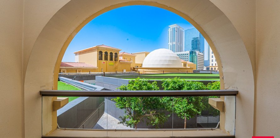 Appartement de 3 chambres à Dubai, UAE No. 144403