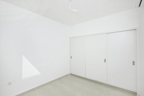 3 bedrooms Townhouse in Zahra Townhouses, UAE No. 164615 11