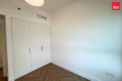 Квартира с 3 спальнями в Дубай, ОАЭ №186034 12