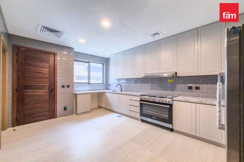 6 bedrooms Villa in Dubai, UAE No. 186031 8