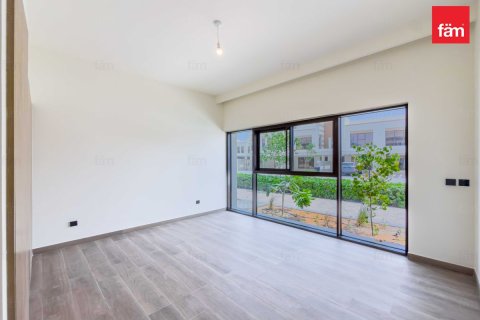 6 bedrooms Villa in Dubai, UAE No. 186031 11