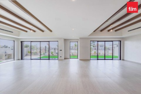 6 bedrooms Villa in Dubai, UAE No. 186031 5