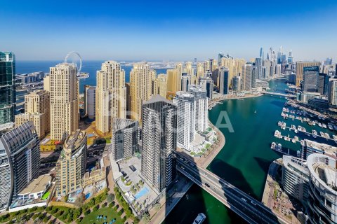 Apartment de 2 dormitorios en Dubai Marina, UAE No. 210312