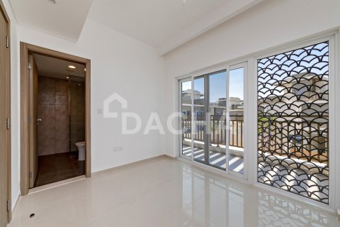 Townhouse de 4 dormitorios en DAMAC Hills (Akoya by DAMAC), UAE No. 210311 10