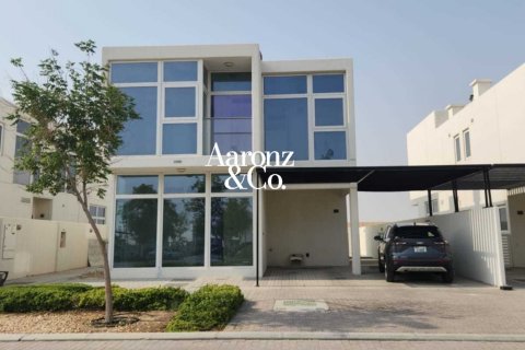 6 غرفة نوم فيلا في داماك هيلز (أكويا باي داماك), الإمارات العربية المتحدة رقم 202971