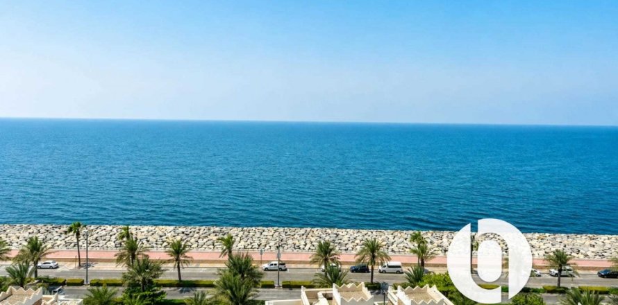 Apartment de 2 dormitorios en Palm Jumeirah, UAE No. 202970