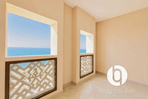 Apartment de 2 dormitorios en Palm Jumeirah, UAE No. 202970 18