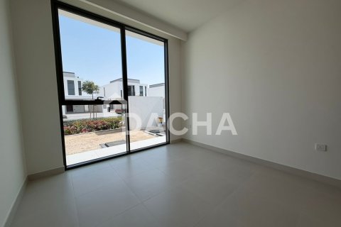 4 غرف نوم فيلا في EMAAR South, الإمارات العربية المتحدة رقم 165706 10