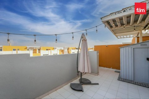 3 bedrooms Townhouse in Dubai, UAE No. 143508 12