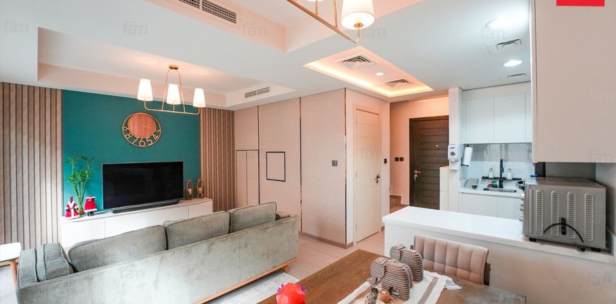 3 bedrooms Townhouse in Dubai, UAE No. 143508