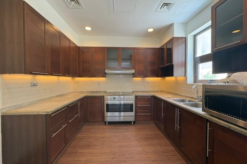 3 bedrooms Villa in Dubai, UAE No. 151119 23