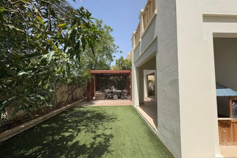 3 bedrooms Villa in Dubai, UAE No. 151119 21