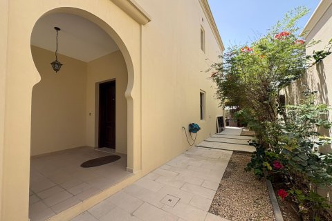 3 bedrooms Villa in Dubai, UAE No. 151119 4