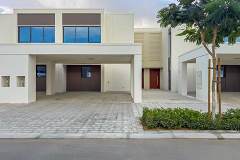 3 bedrooms Townhouse in Nara, UAE No. 140701 3