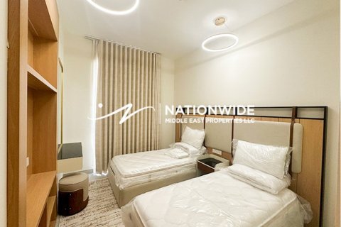 Apartment de 2 dormitorios en Abu Dhabi, UAE No. 140696 12