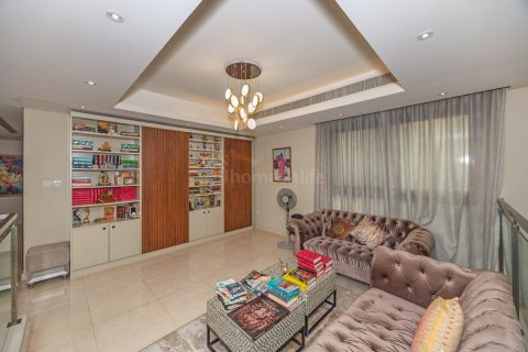 6 bedrooms Villa in Meydan, UAE No. 140702 20