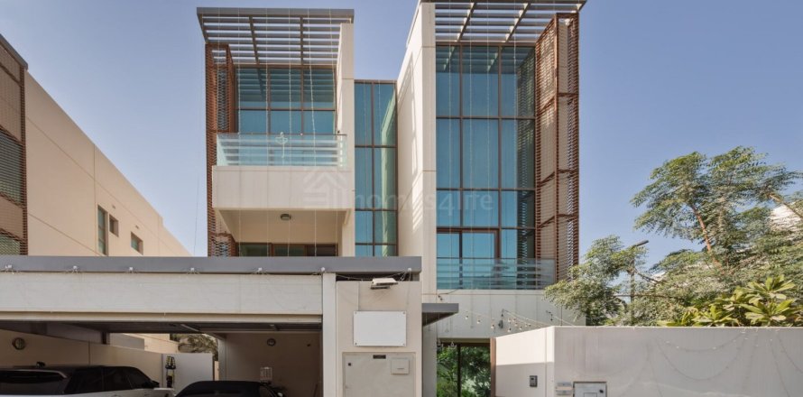 6 bedrooms Villa in Meydan, UAE No. 140702