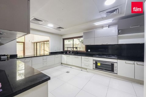 Villa de 6 chambres  No. 108352 11