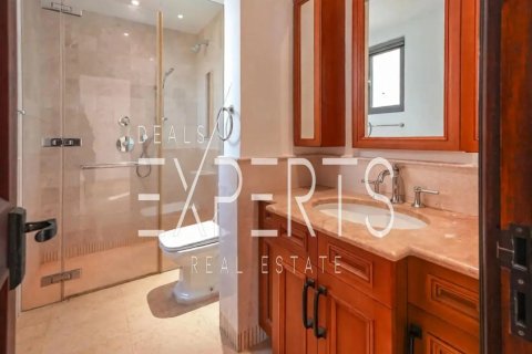 Villa de 4 dormitorios en  Saadiyat Island, UAE No. 205283 8