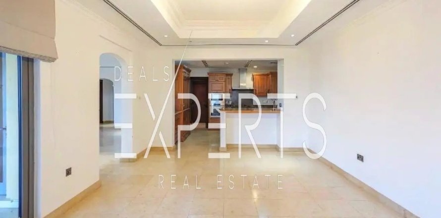 Villa de 4 dormitorios en  Saadiyat Island, UAE No. 205283