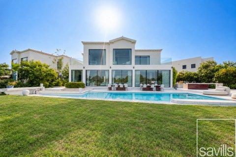 Villa de 5 dormitorios en Jumeirah Islands, UAE No. 203755