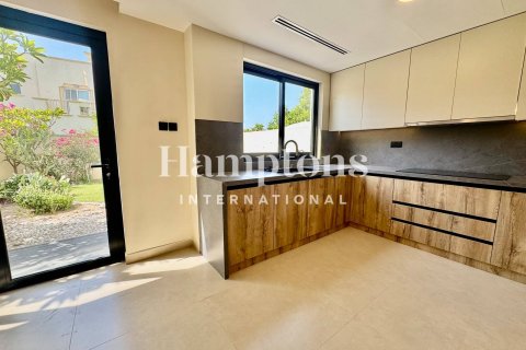 Townhouse de 2 dormitorios No. 119062 4