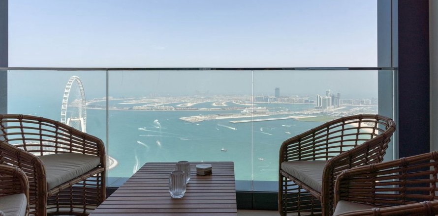 Квартира с 2 спальнями в Дубай, ОАЭ №146090