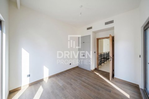 Townhouse de 4 dormitorios en Damac Lagoons, UAE No. 188459 11