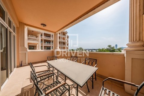 Apartment de 3 dormitorios en The Crescent, UAE No. 188454 14