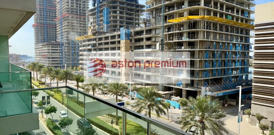 Квартира с 1 спальней в EMAAR Beachfront, ОАЭ №151409