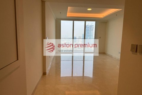 Квартира с 2 спальнями в EMAAR Beachfront, ОАЭ №151414 23