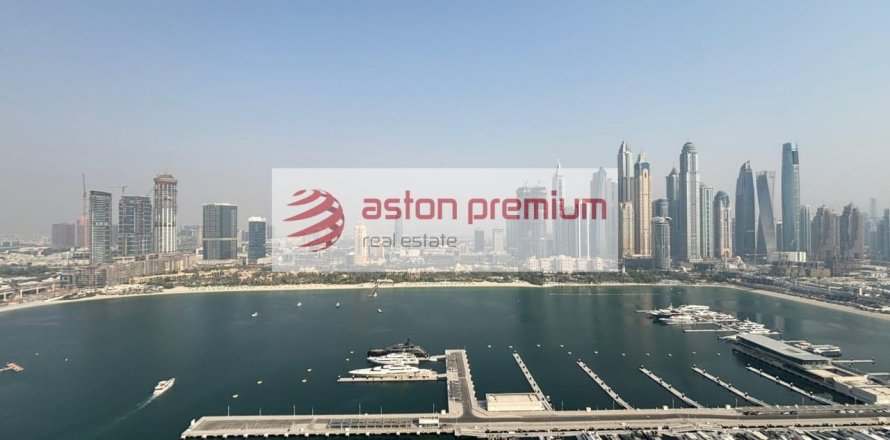 Квартира с 2 спальнями в EMAAR Beachfront, ОАЭ №151414