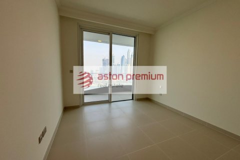 Квартира с 2 спальнями в EMAAR Beachfront, ОАЭ №151414 19