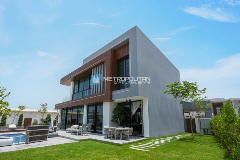 6 bedrooms Villa  No. 119141 2