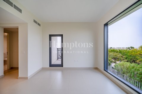 Villa de 5 dormitorios No. 118589 3