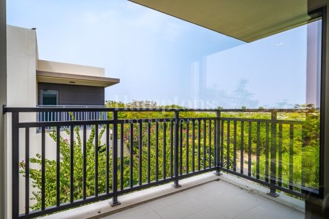 Villa de 5 dormitorios No. 118589 25